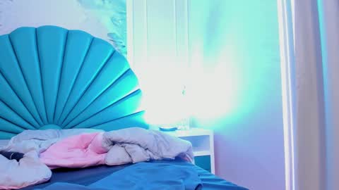 Eilyn online show from January 25, 2025, 2:58 pm