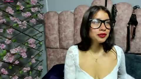 cloy_ks online show from June 18, 2026, 4:57 am