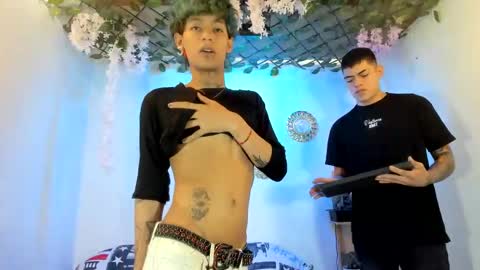 Snapshot of club_latinboys chatting on October 25, 2025, 3:07 pm club_latinboys online show from October 25, 2025, 3:07 pm