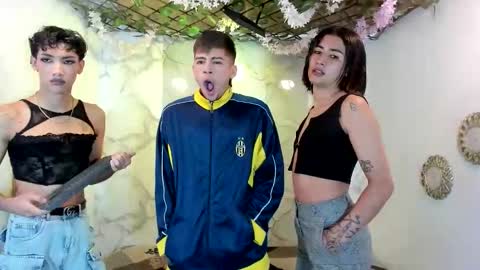 club_latinboys online show from May 16, 2026, 12:15 pm