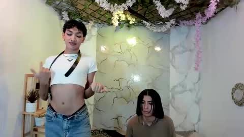 club_latinboys online show from May 19, 2026, 12:33 pm