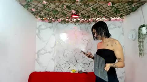 club_latinboys online show from May 31, 2026, 2:13 pm