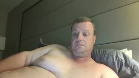 cmachen online show from October 16, 2025, 1:39 am