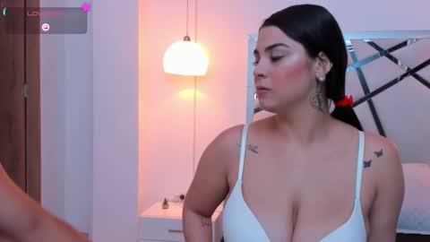 cmila0713 online show from February 22, 2025, 5:24 pm