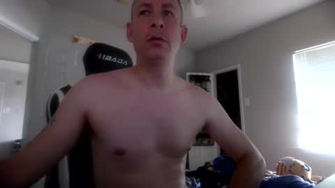 Snapshot of cmypenis chatting on June 7, 2026, 5:06 pm Master Bates online show from June 7, 2026, 5:06 pm