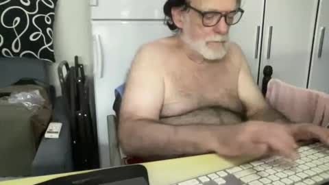 Snapshot of coach_karl chatting on September 22, 2025, 9:17 pm Coach Karl Porn Star Tip me all the way to my next trip online show from September 22, 2025, 9:17 pm