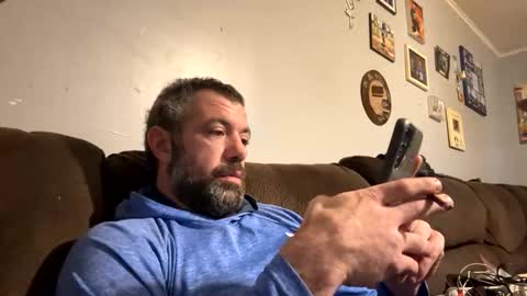 Snapshot of coachg12 chatting on January 7, 2026, 1:02 pm coachg12 online show from January 7, 2026, 1:02 pm