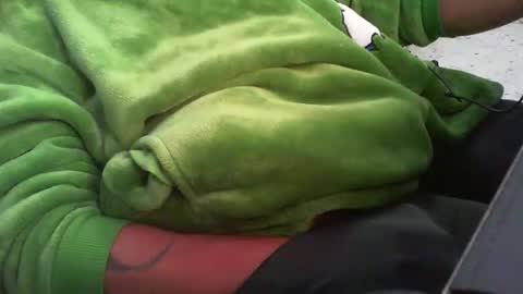 Snapshot of cocapepsicola chatting on November 9, 2025, 1:37 am cocapepsicola online show from November 9, 2025, 1:37 am