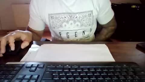 cock4onenight online show from October 28, 2025, 12:09 pm