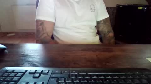 cock4onenight online show from October 30, 2025, 2:51 pm