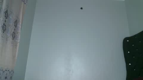 Snapshot of cock_addict183 chatting on November 3, 2025, 8:32 pm Cock Addict online show from November 3, 2025, 8:32 pm