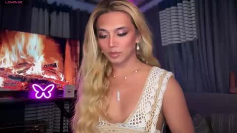 Snapshot of cockprincess_dianna chatting on September 14, 2025, 7:40 am PrincessDianna IslandGirl CUMSHOW in PVT and PASSWORDSHOW online show from September 14, 2025, 7:40 am