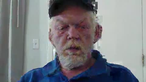 Snapshot of cockreadynow4u chatting on December 3, 2025, 6:10 am cockreadynow4u online show from December 3, 2025, 6:10 am