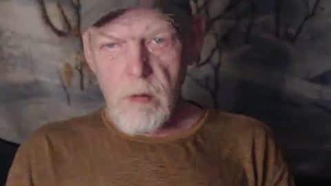 Snapshot of cockreadynow4u chatting on April 1, 2026, 3:18 am cockreadynow4u online show from April 1, 2026, 3:18 am