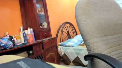 titanis online show from July 12, 2026, 12:01 am