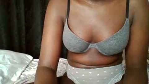coco vixen9 online show from August 9, 2026, 9:09 pm