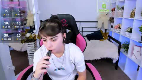 Snapshot of cocoa_sins chatting on October 22, 2025, 6:02 am Olivia online show from October 22, 2025, 6:02 am