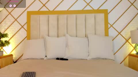 Snapshot of cocodamore1 chatting on October 5, 2025, 11:19 am    online show from October 5, 2025, 11:19 am