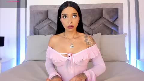    online show from August 4, 2026, 11:35 am