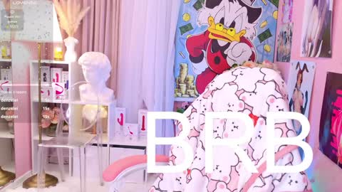 Mia online show from December 2, 2024, 11:51 pm
