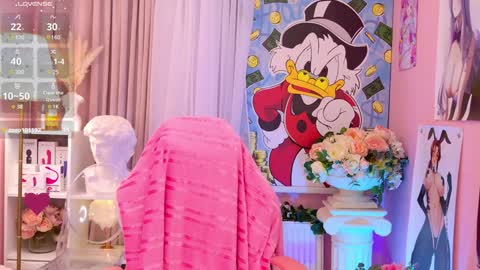 Mia online show from December 6, 2024, 7:34 pm