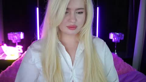 onlyfans amyleyy online show from December 17, 2024, 7:40 am