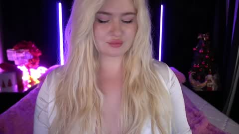 onlyfans amyleyy online show from January 5, 2025, 11:37 am
