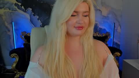 onlyfans amyleyy online show from February 5, 2025, 10:41 am