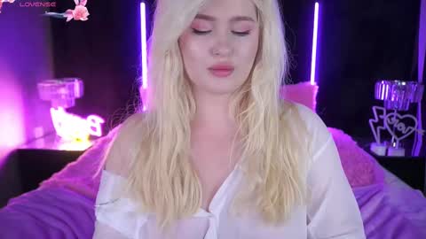 onlyfans amyleyy online show from February 11, 2025, 10:48 am