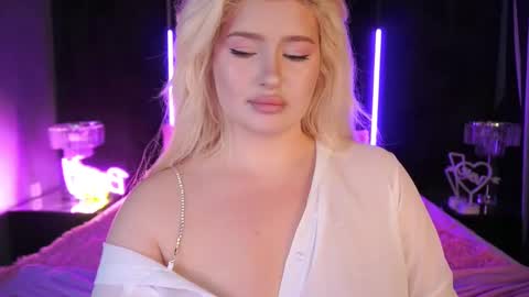 onlyfans amyleyy online show from March 6, 2025, 7:36 am