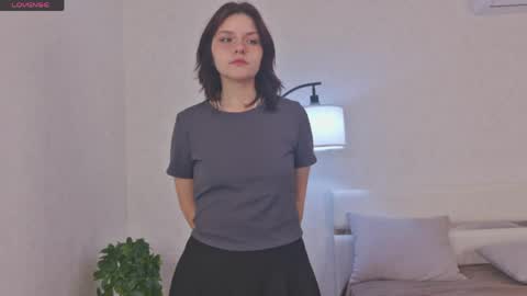 Kim online show from April 19, 2026, 6:24 am