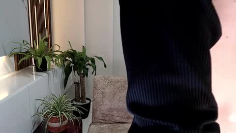 Coddy online show from December 17, 2025, 11:33 pm