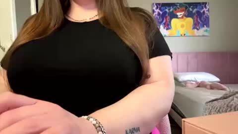 Snapshot of codieraye chatting on October 16, 2025, 4:41 pm TheGoddessCodie online show from October 16, 2025, 4:41 pm