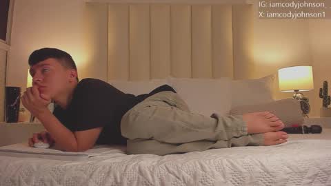 Snapshot of cody_johnsonn_ chatting on October 30, 2025, 8:20 pm CODY online show from October 30, 2025, 8:20 pm