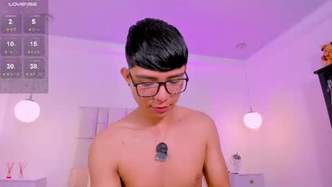 Snapshot of codytwink_ chatting on June 18, 2026, 11:25 am Cody online show from June 18, 2026, 11:25 am
