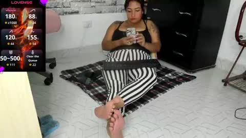 laurita online show from August 4, 2026, 6:54 pm