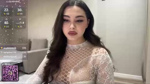 Snapshot of coffee_wihtout_milk chatting on July 16, 2026, 10:16 pm Yumi online show from July 16, 2026, 10:16 pm
