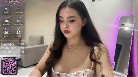 Snapshot of coffee_wihtout_milk chatting on July 29, 2026, 11:14 pm Yumi online show from July 29, 2026, 11:14 pm