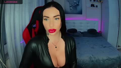 Ur goddess Nikki online show from December 11, 2024, 11:08 am