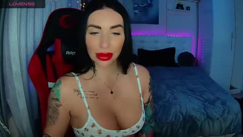 Ur goddess Nikki online show from December 16, 2024, 11:44 am