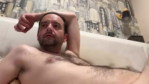 Snapshot of colambus555 chatting on October 11, 2025, 7:12 pm colambus555 online show from October 11, 2025, 7:12 pm