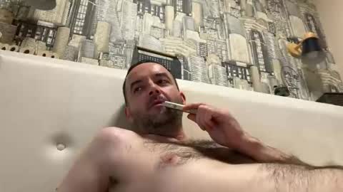 Snapshot of colambus555 chatting on October 18, 2025, 4:30 pm colambus555 online show from October 18, 2025, 4:30 pm