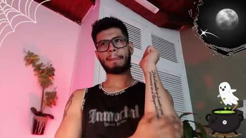 Snapshot of colby_smit chatting on October 2, 2025, 10:28 pm Colby online show from October 2, 2025, 10:28 pm