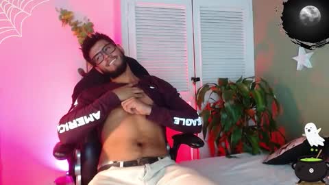 Snapshot of colby_smit chatting on October 15, 2025, 7:36 pm Colby online show from October 15, 2025, 7:36 pm