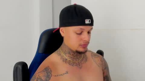 COLIN online show from January 28, 2025, 6:39 pm