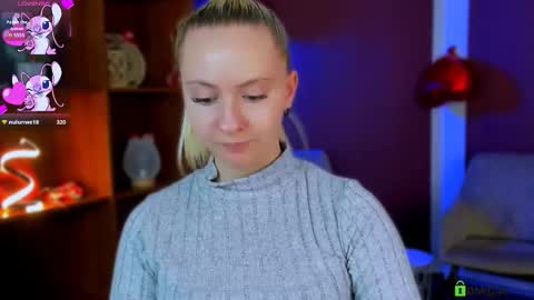 Snapshot of colla_white chatting on February 12, 2026, 4:35 pm colla_white online show from February 12, 2026, 4:35 pm