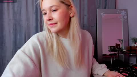 Snapshot of colleen_blake chatting on December 30, 2024, 12:54 am Collen Mon Tue Wed Thu Fri GMT 3 0300am - 0900am online show from December 30, 2024, 12:54 am