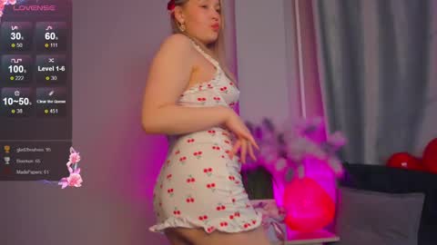 Snapshot of colleen_blake chatting on February 13, 2025, 6:27 pm Collen Mon Tue Wed Thu Fri GMT 3 0300am - 0900am online show from February 13, 2025, 6:27 pm