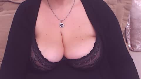 Maddison online show from January 5, 2025, 5:09 pm