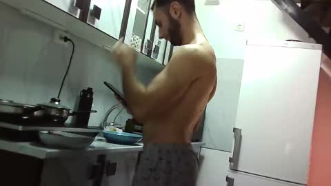 collegegymbro online show from January 8, 2025, 3:50 pm